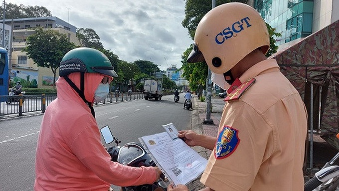 Travellers must register for QR codes when coming to Ho Chi Minh City
